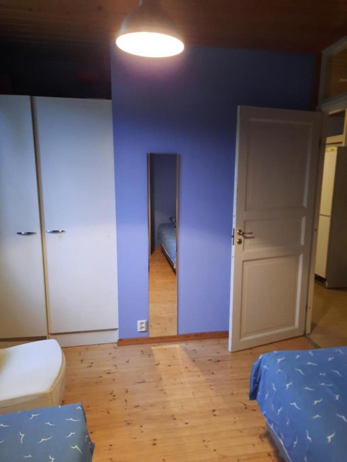 Vierashuone Apartman Oulu Kültér fotó